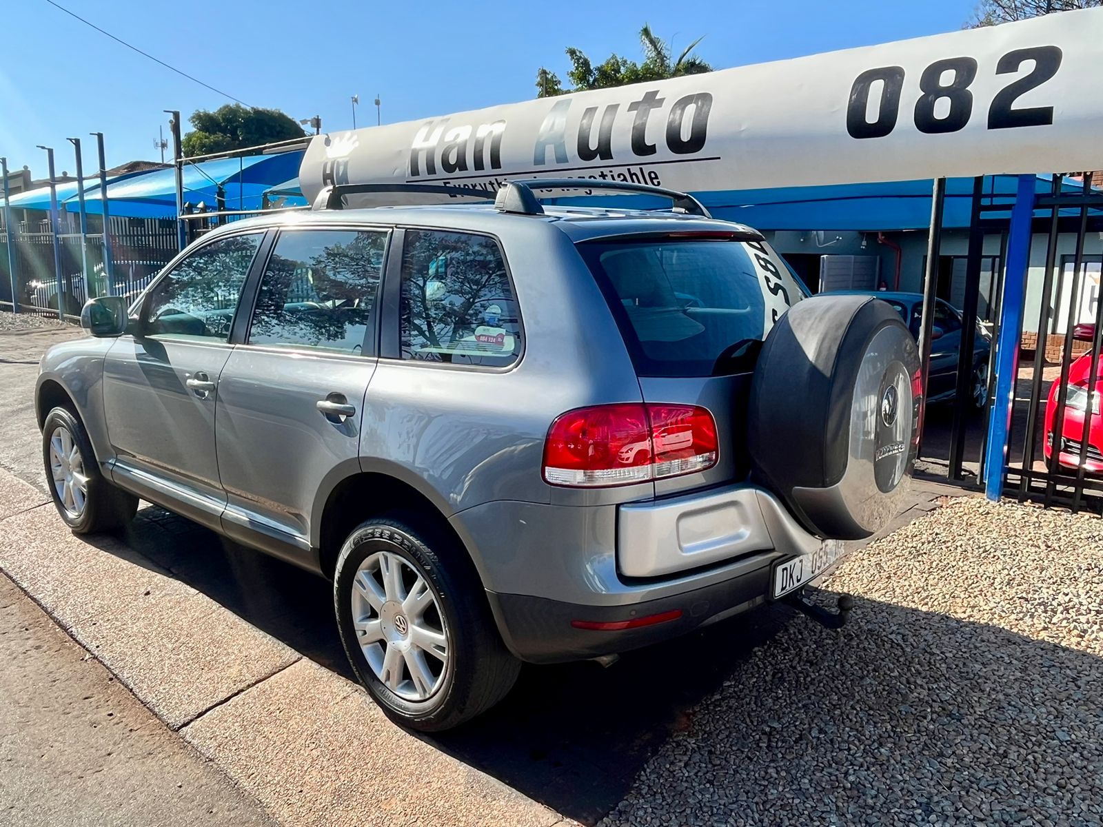 2006 Volkswagen Touareg 3.0 V6 TDI - Image 2