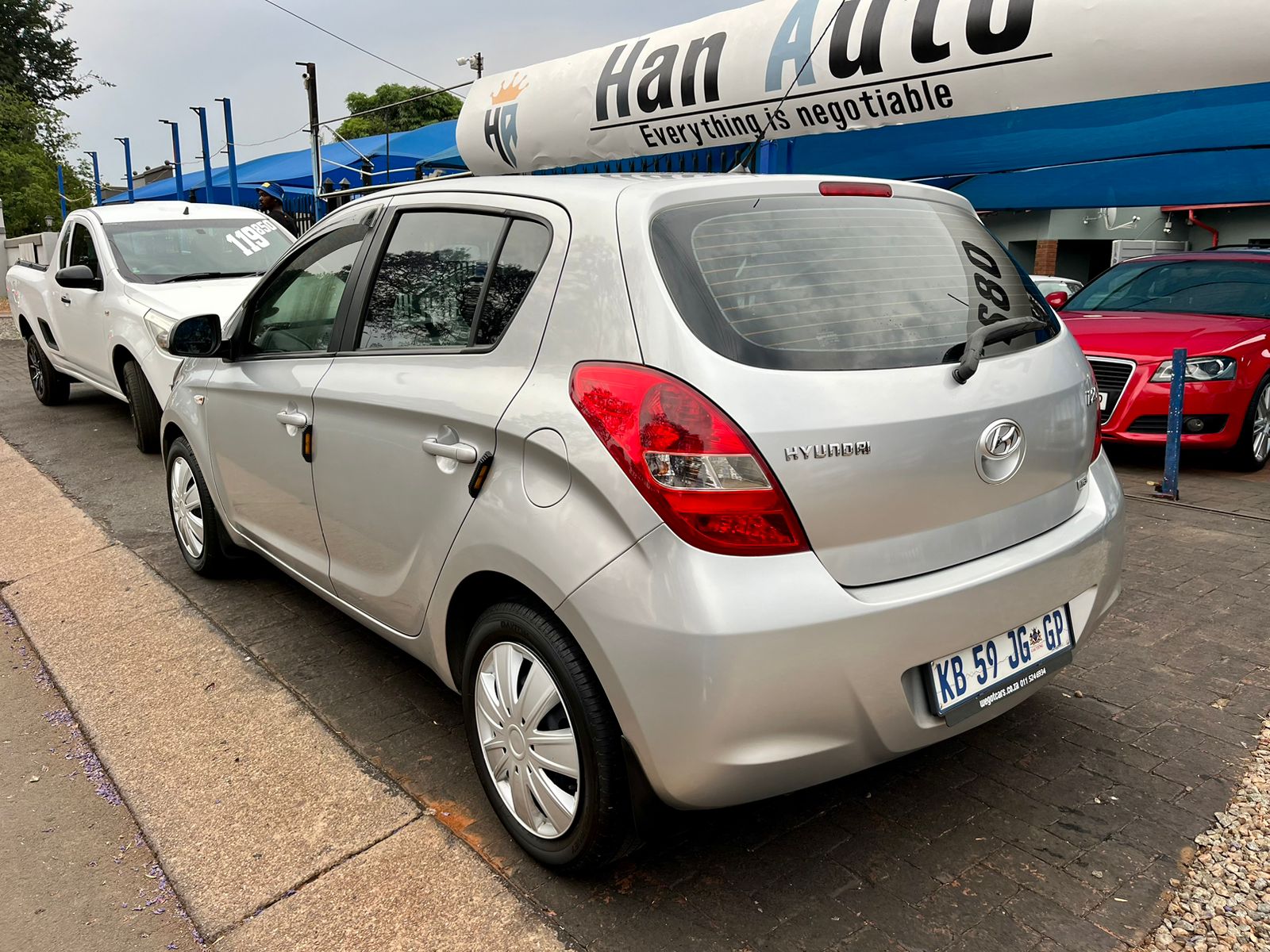 2010 Hyundai i20 1.6i - Image 2