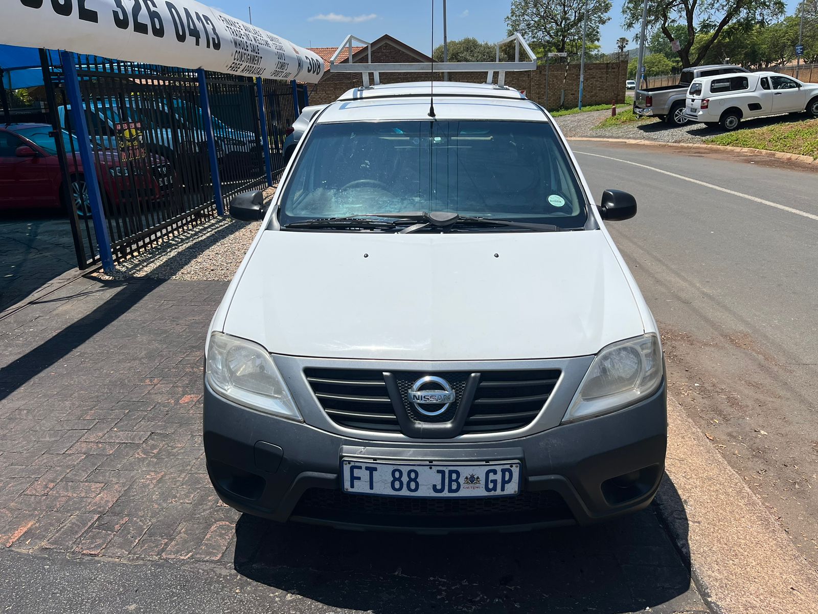 2017 Nissan NP200 1.6i A/C - Image 3